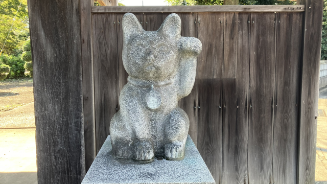 海雲寺 山門の招き猫