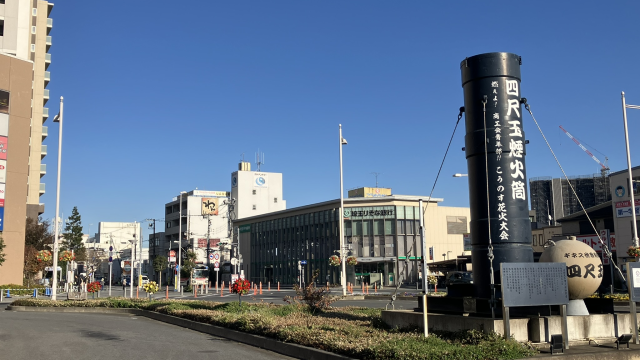 鴻巣駅東口